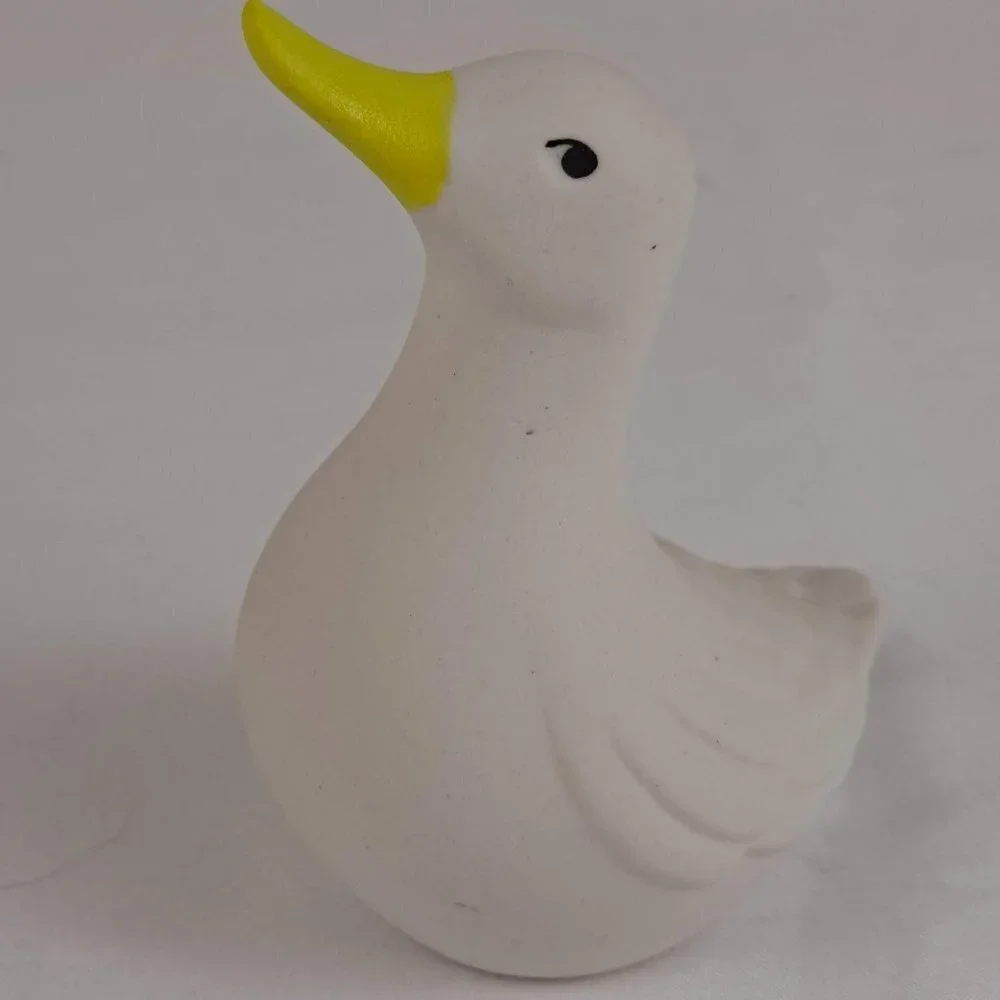 Highbank Porcelain Medium White Duck Figurine #S008 Lochgilphead Scotland